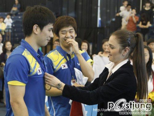 นักแบดมินตันทีมชาติเกาหลี Lee Yong Dae