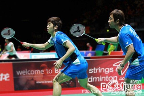นักแบดมินตันทีมชาติเกาหลี Lee Yong Dae