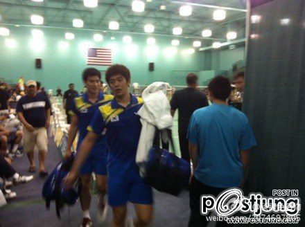 นักแบดมินตันทีมชาติเกาหลี Lee Yong Dae