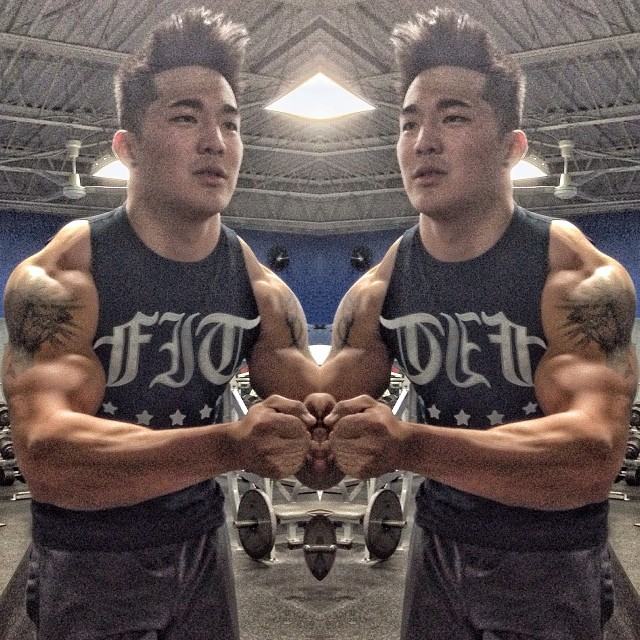 Muscle men From IG 77
