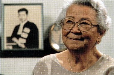 ท่านผู้หญิงพูนศุข พนมยงค์ สตรีผู้ที่ไม่ขอรับเกรียติยศใดใดทั้งสิ้น