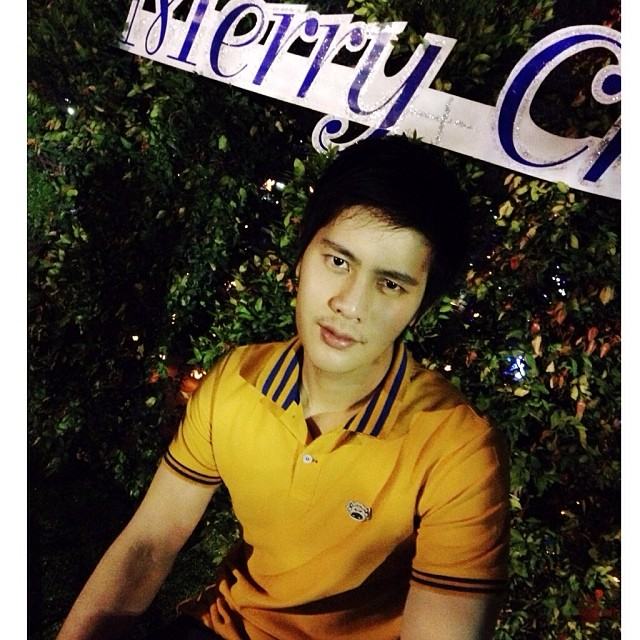 กานต์ กุลานุพงศ์ (อัพเดทไอจี)