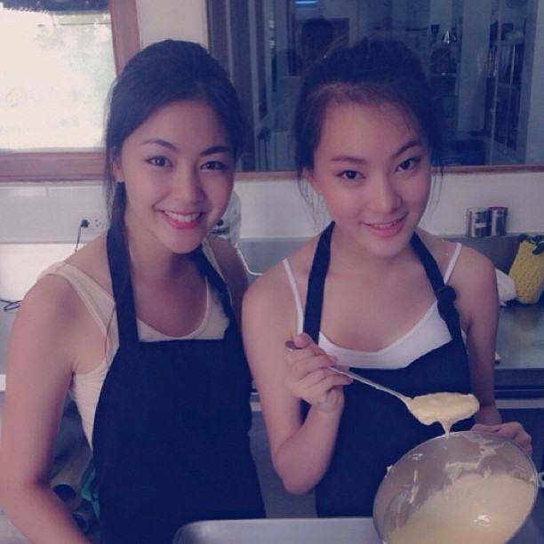 พราวฟ้า มุกไหม