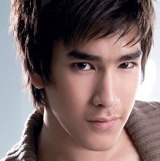 สวนดุสิตโพล ดารายอดนิยม ที่สุดแห่งปี2556