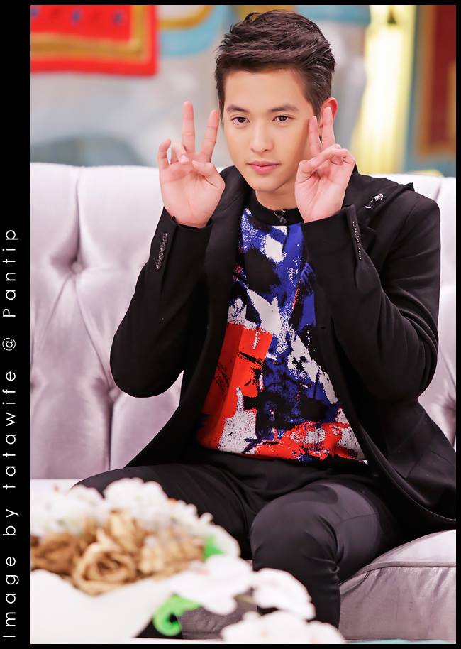 เจมส์ จิรายุ , พั้นช์ วรกาญจน์ , บีม กวี @ รายการสามแซ่บ (25-12-56)