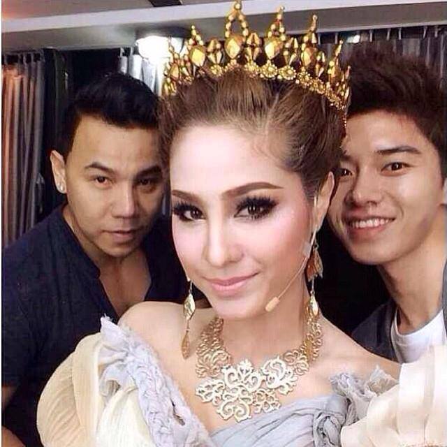 พระนางมัทรี เวอร์ชั่น ขวัญ อุษามณี ใน ละครเวที มหาชาติ มหาบุรุษ
