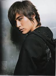 vic F4