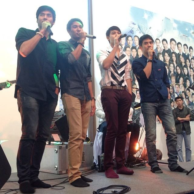 รวบรวมภาพเหล่าคุณชายจุฑาเทพ มารวมตัวกันเฉพาะกิจอีกครั้งในงานเลี้ยงปีใหม่บ้านนายประวิทย์แบบจุใจจ้า!!