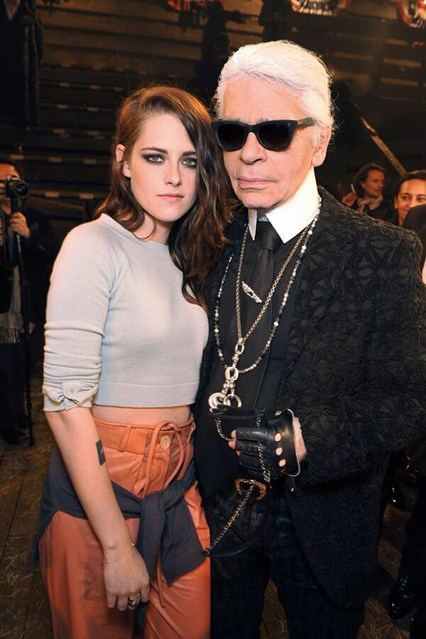 Kristen Stewart  พรีเซนเตอร์คนใหม่ของ CHANEL  คอลเลคชั่น M&eacute;tiers D&rsquo;Art Paris-Dallas