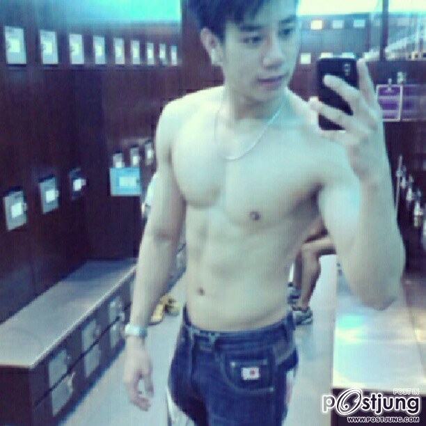 กันณพงศ์ ธีรกิจศิลป์ TAKE ME OUT ...ใช่ ใช่มะ??