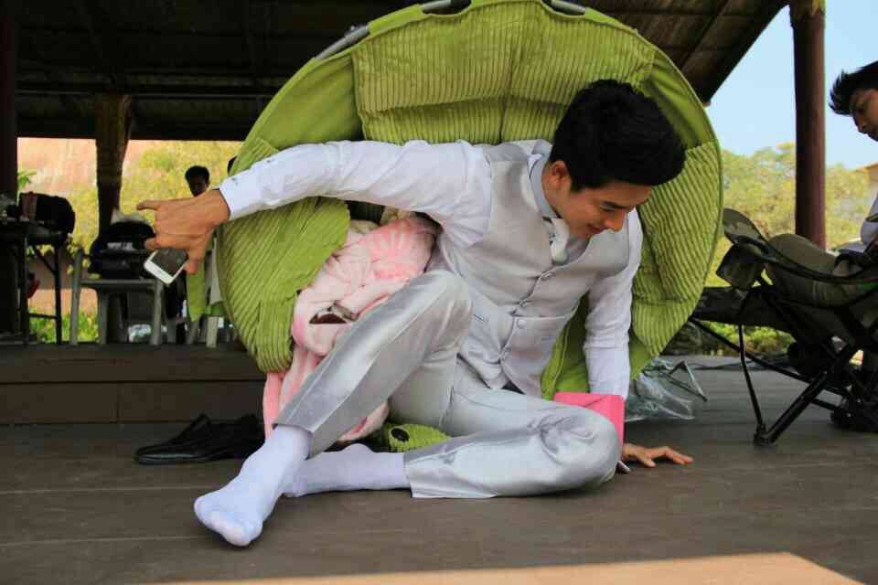 ยิ่งยศแย่แล้ว เป้าขาดป่าวเนี้ย 555 !!!! #พรมแดนหัวใจ