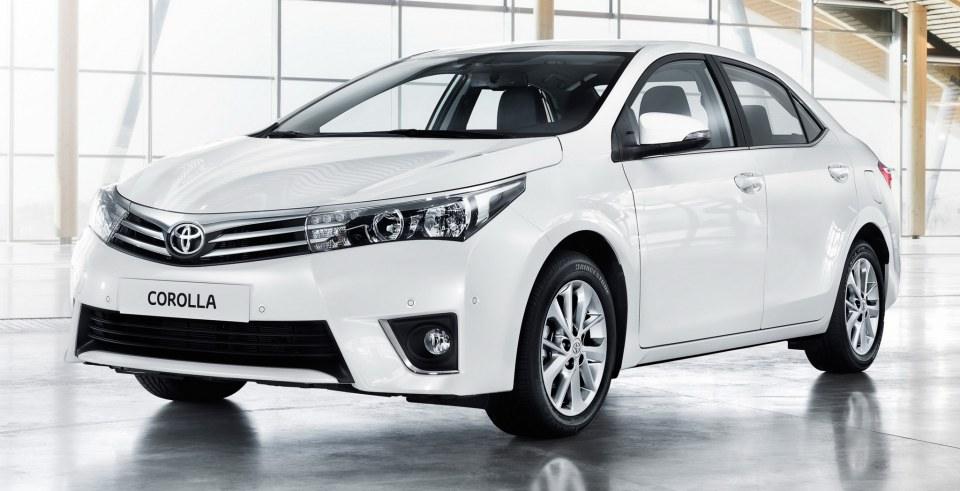 TOYOTA ALTIS 2014 & เหตุผลของการเป็นรถ TAXI