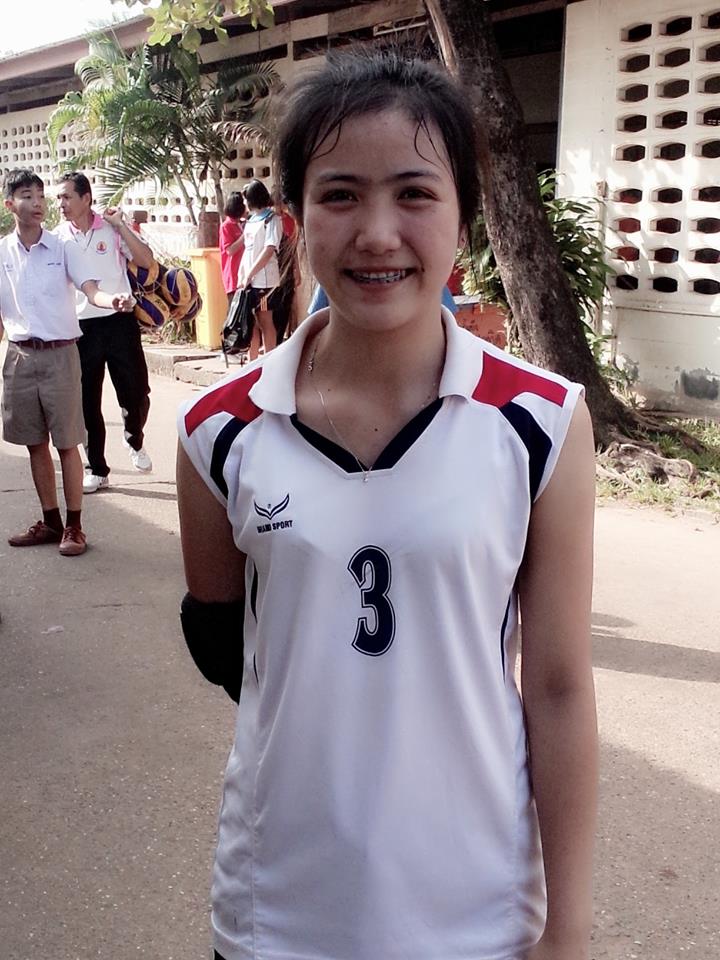 น้องป๊อป นริศรา แก้วมะ นักวอลเลย์บอลชุดยุวชนทีมชาติไทย