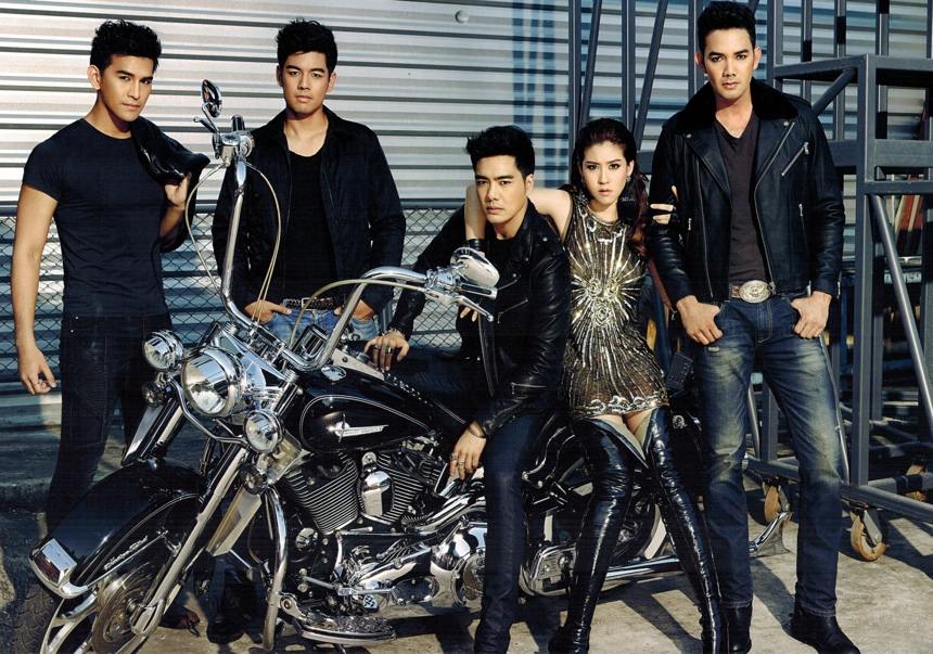 ปฏิทินช่อง 7 ปี 2557 ภาพชัดๆมาแล้ว