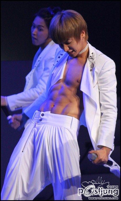 ชอบหน้าท้อง