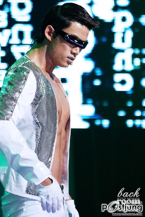 ชอบหน้าท้อง