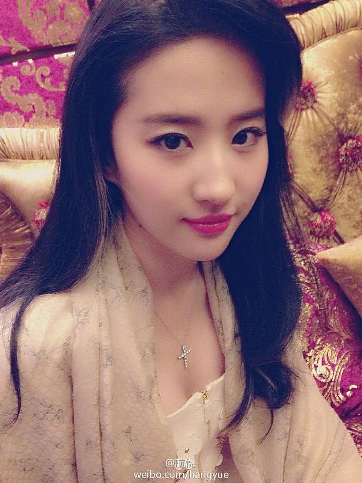 นางฟ้าหลิวอี้เฟย มาอีกแล้ว