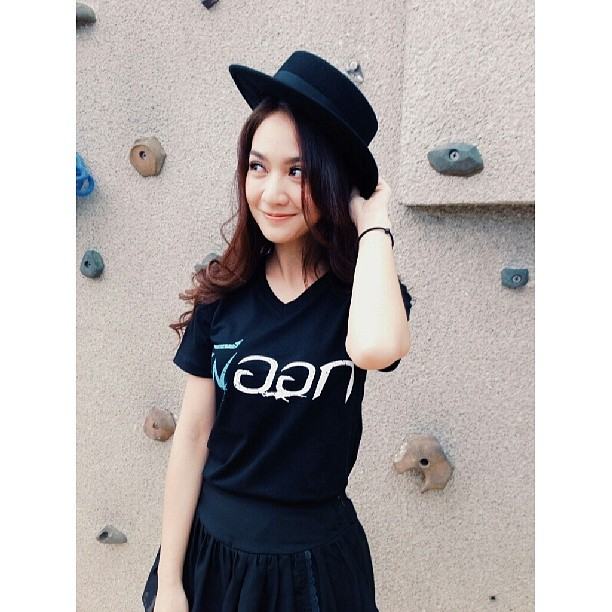 ชอบ หญิง กัญญาพัชญ์