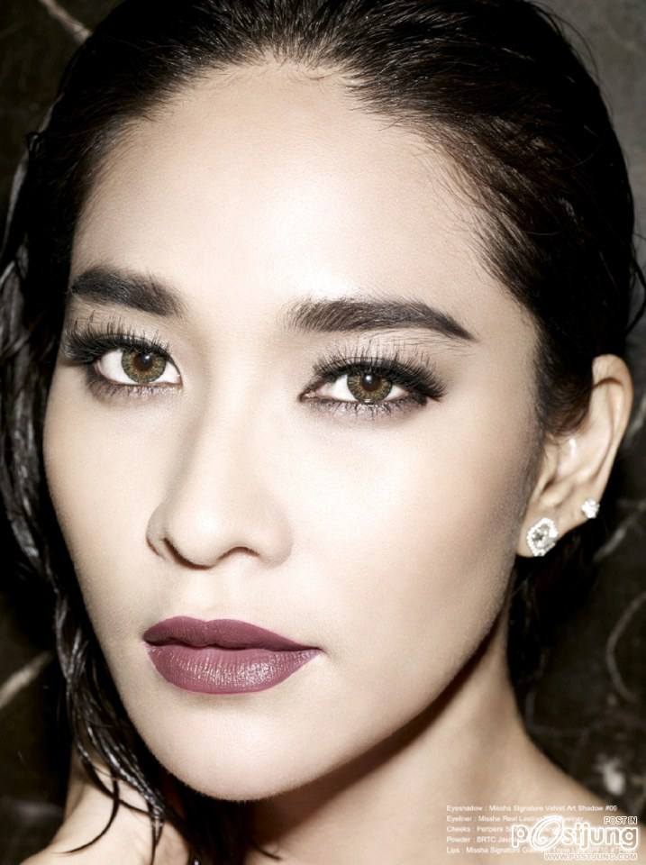 พลอย เฌอมาลย์ @ LIPS vol.15 no.12 December 2013