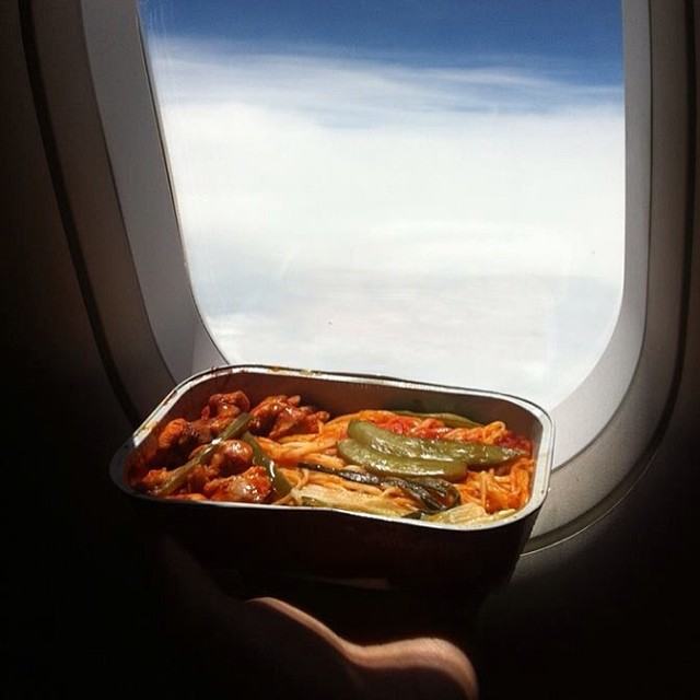 Air Asia มีเมนูอาหารบนเครื่องเยอะที่สุดในไทยถึง 20 เมนู!!
