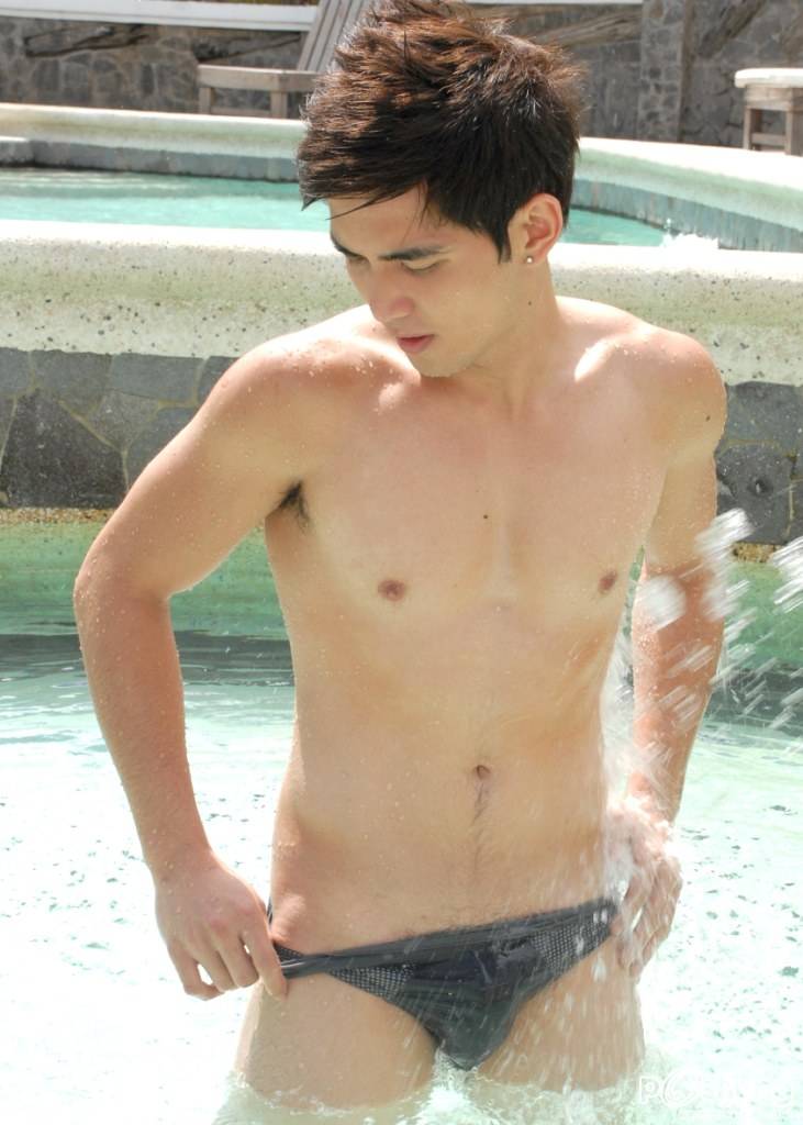 ผู้ชายก็รังสรรค์ท่าเริ่ดๆได้นะจ้า @BRB 59