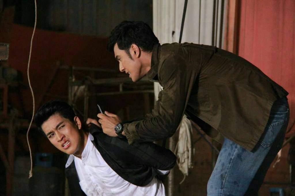 2 คนนี้ ชอบใครเป็นพิเศษ #พรมแดนหัวใจ