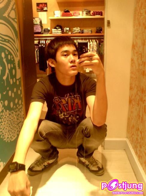 เด็กหนุ่มจาก hi5