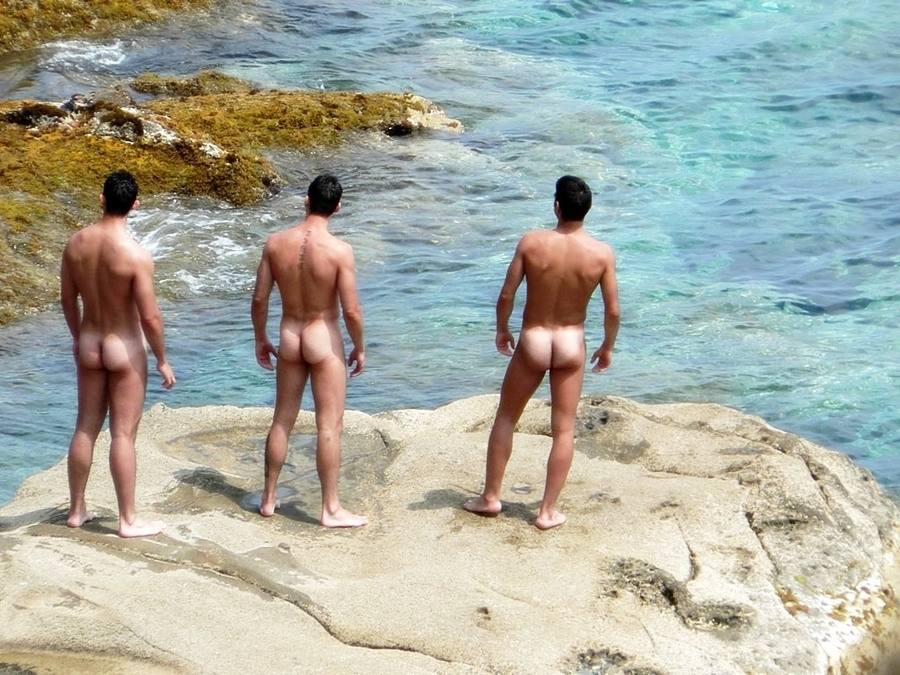 zeus men 129