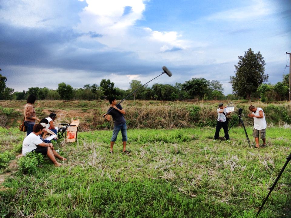 ผ บ ท บ. E SAN INDY ผู้บ่าวไทบ้าน อีสานอินดี้ มีนาคม นี้ ทุกโรงภาพยนต์