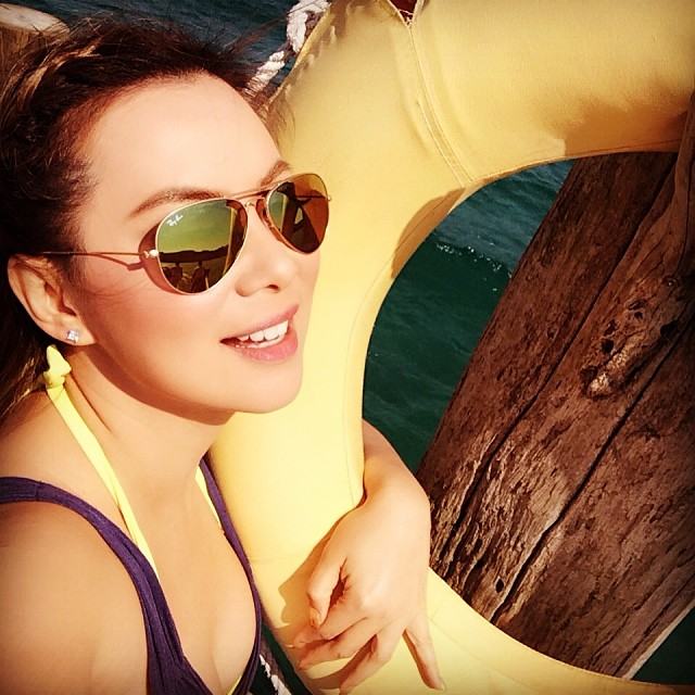 บุ๋ม ปนัดดา โชว์หุ่นสุดอึ๋มในชุดว่ายน้ำสุดแซบที่เกาะกูด เซ็กซี่น้ำลายหกมั๊กม่ากกก