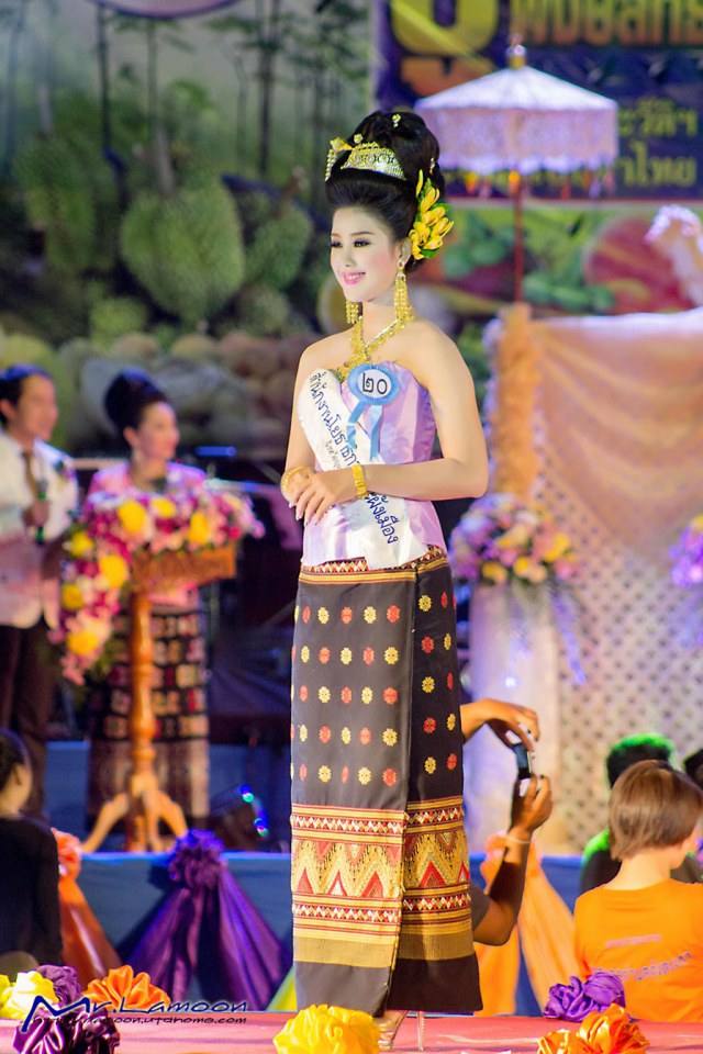 นางสาวอุตรดิตถ์57