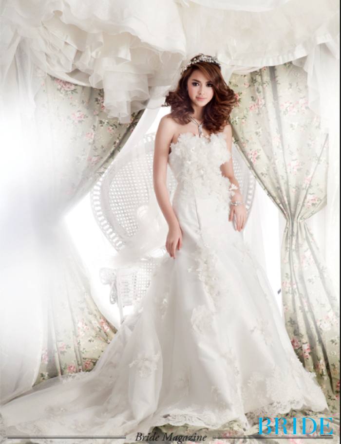 มาดู Bride Magazine เล่ม12 เต้ย-พงศกร และ แพทริเซีย กู้ด ในชุดวิวาห์จ้ะ