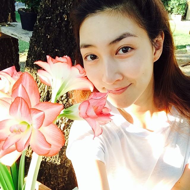 แพนเค้กย้ำ ตอนเกิดเรื่อง สวีทอยู่กับหมวดหมี จนลืมดูสุนัข ทำให้มันวิ่งเข้าไปจะขย้ำคนข้างบ้าน