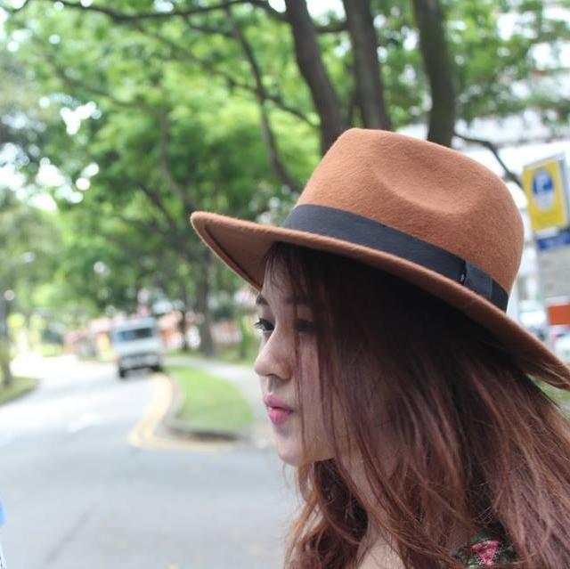 หนีความวุ่นวายไปชมสาวลาวขาวๆดีกว่า