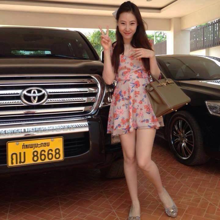 หนีความวุ่นวายไปชมสาวลาวขาวๆดีกว่า
