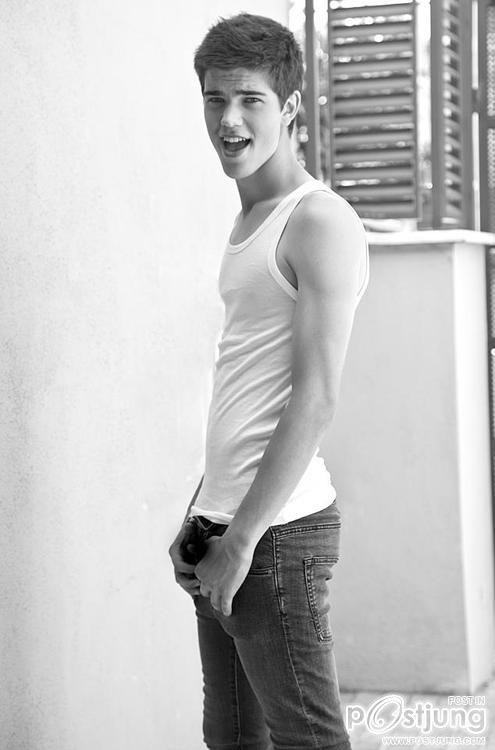 ผู้ชายน่ารัก ๓