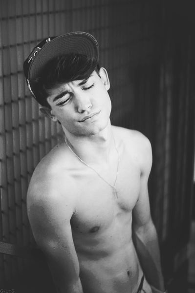 ผู้ชายน่ารัก ๔