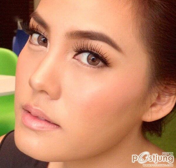 มาดู เมคอัพ สวยๆ ของเหล่าดาราซุปเปอร์สตาร์ของเมืองไทยกัน