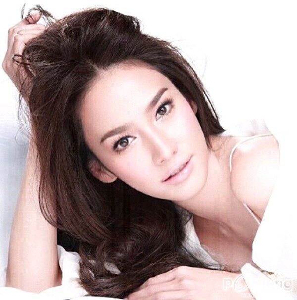 มาดู เมคอัพ สวยๆ ของเหล่าดาราซุปเปอร์สตาร์ของเมืองไทยกัน