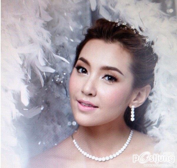 มาดู เมคอัพ สวยๆ ของเหล่าดาราซุปเปอร์สตาร์ของเมืองไทยกัน