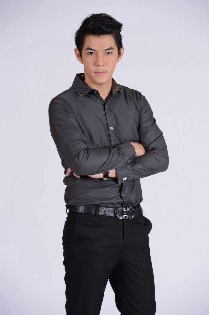 หนุ่มๆ พรมแดนหัวใจ