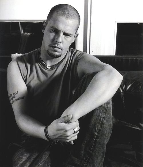 alexander mcqueen ดีไซเนอร์ในดวงใจ 1