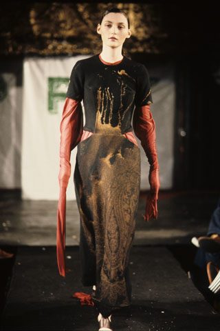 alexander mcqueen ดีไซเนอร์ในดวงใจ 1