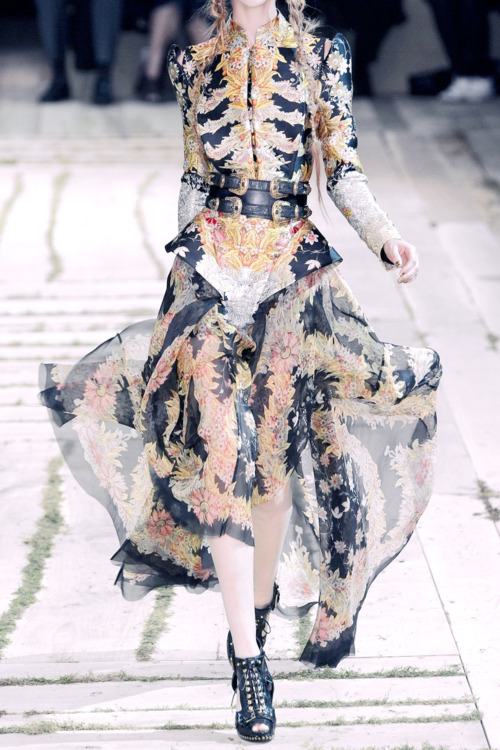alexander mcqueen ดีไซเนอร์ในดวงใจ 2