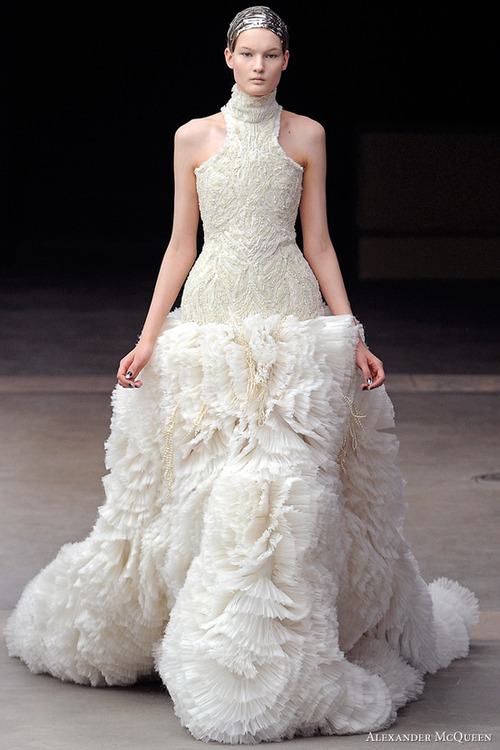 alexander mcqueen ดีไซเนอร์ในดวงใจ 2