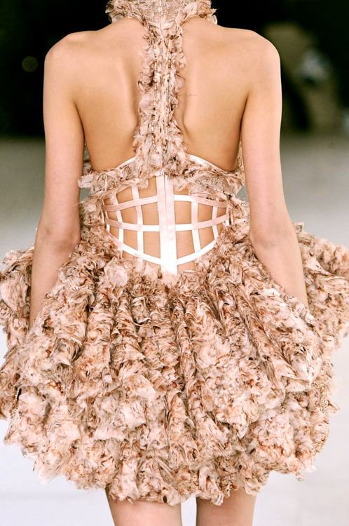 alexander mcqueen ดีไซเนอร์ในดวงใจ 3