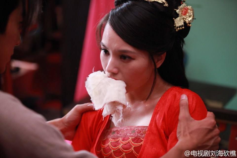 The Story Of A Woodcutter And His Fox Wife《刘海砍樵》2013 part2