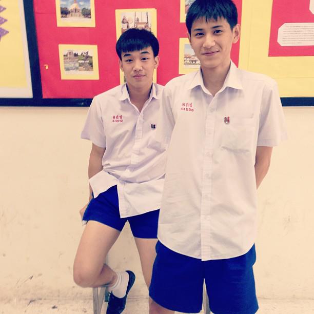 เด็กมัธยมโรงเรียนอัสสัมชัญบางรักน่ารักๆ