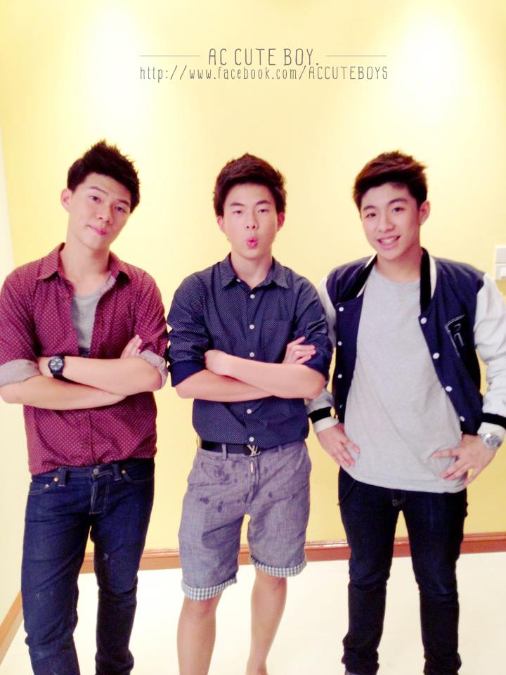 เด็กมัธยมโรงเรียนอัสสัมชัญบางรักน่ารักๆ