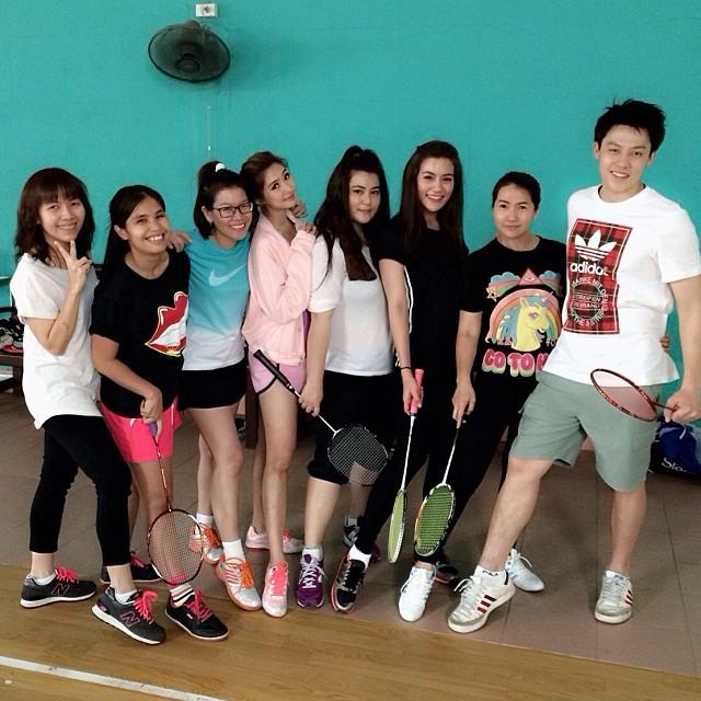 หมาก ปริญ - คิมเบอร์ลี่ ตีแบตสุดน่ารักหรรษากับแก๊งค์ผองเพื่อน